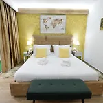 Piazza 4*