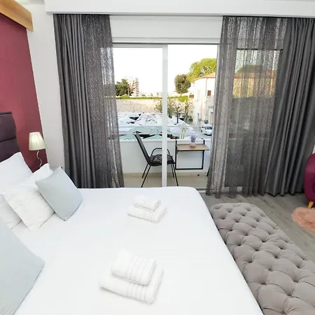 Piazza Gostinjska kuća 4*