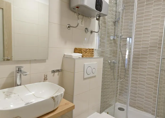 Piazza 4* Ζαντάρ